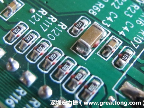 何謂SMT「紅膠」制程？什么時(shí)候該用紅膠呢？有何限制呢？