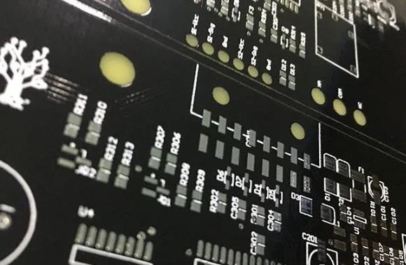 絲印位號設計錯誤會影響PCBA貼片加工嗎？